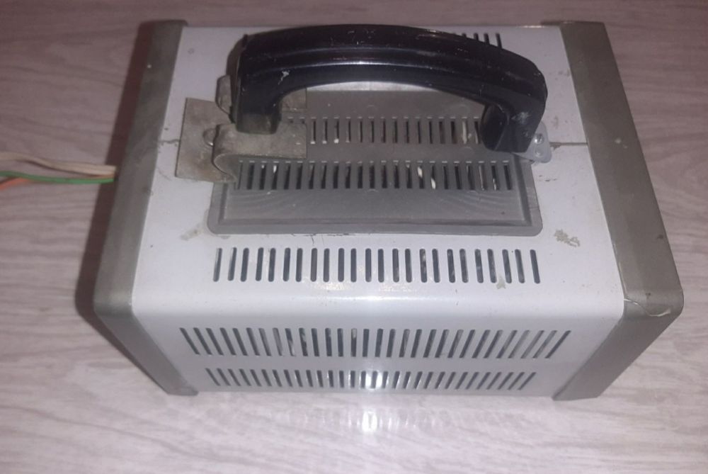 Зарядное устройство УЗ-С-12-6,.3-УХЛ