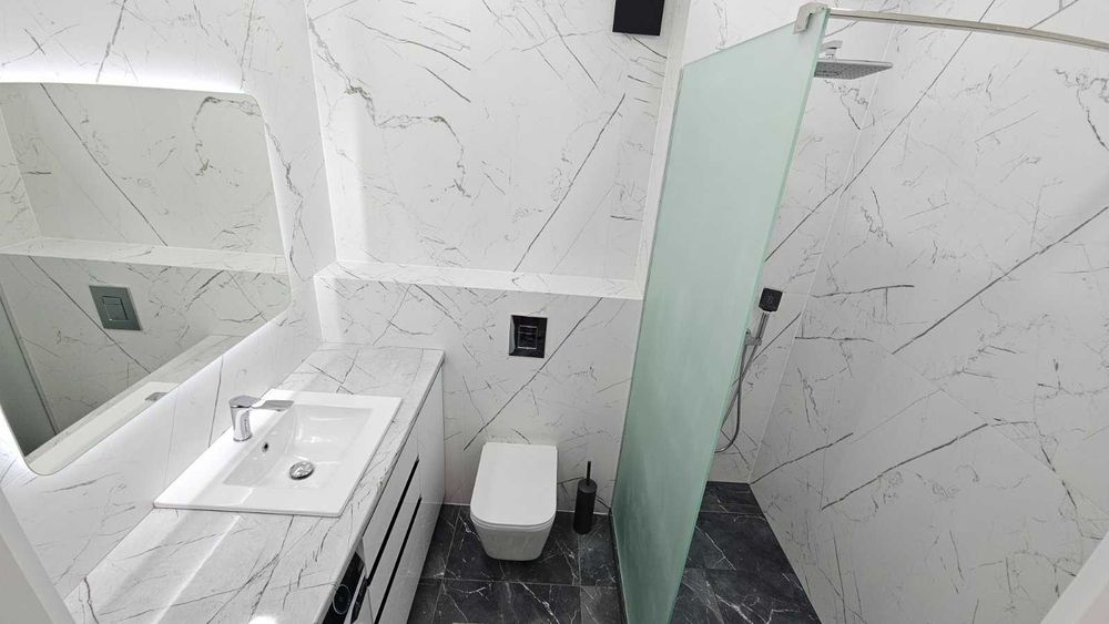 Здам в оренду простору однокімнатну квартиру з дійсно гарним ремонтом!