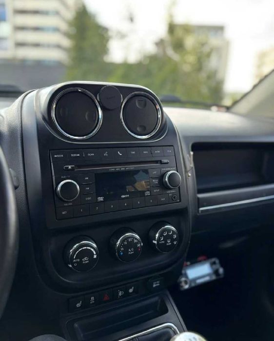 Jeep Compass 2013 року 2.2 дизель