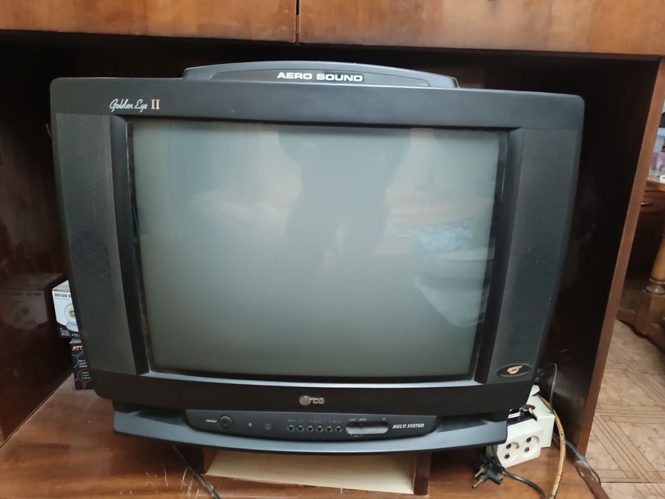 Телевізор LG діпгональ 21 ct-21k55fe