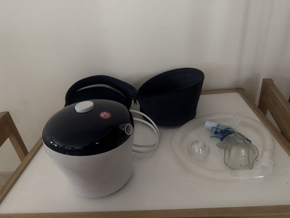 Nebulizador “Pic” AirProject para crianças, foi apenas usado uma vez, está como novo, com caixa e todos os acessórios