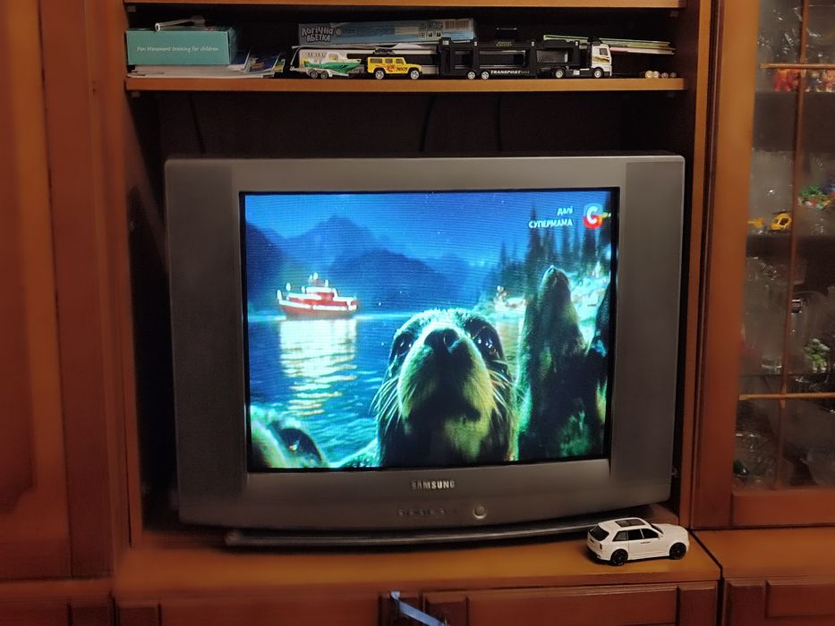 Продам телевизор Samsung  27'