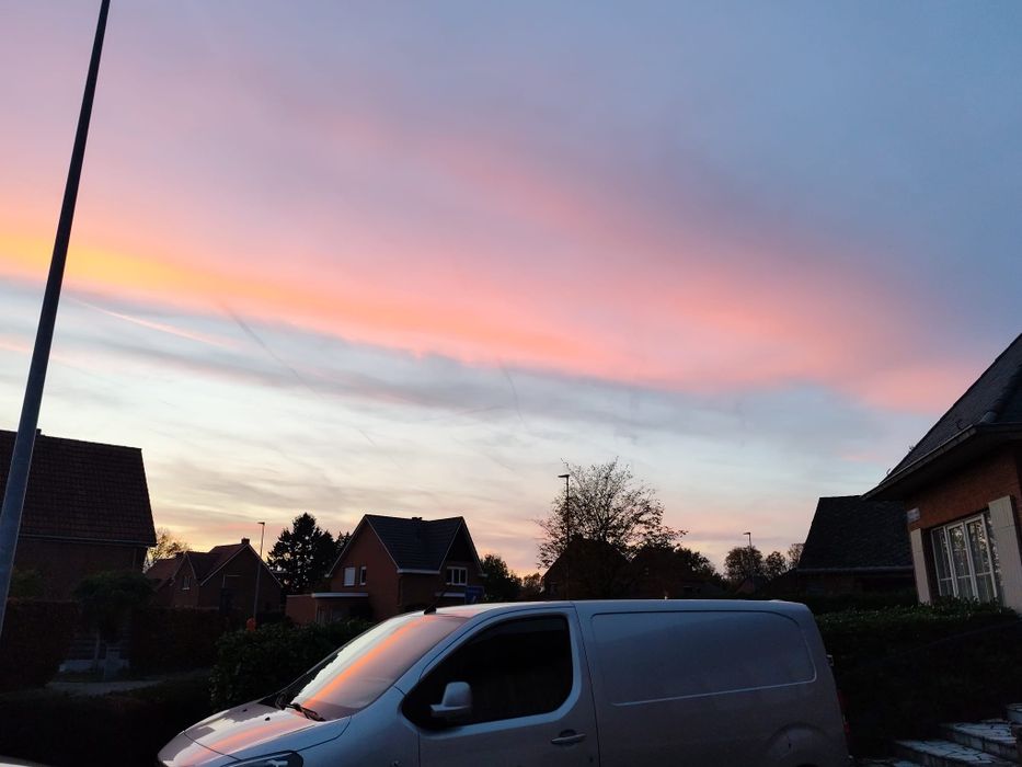 Pegouet expert  camioneta