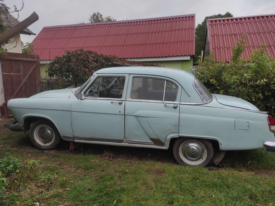 Продам автомобіль "Волга М-21"