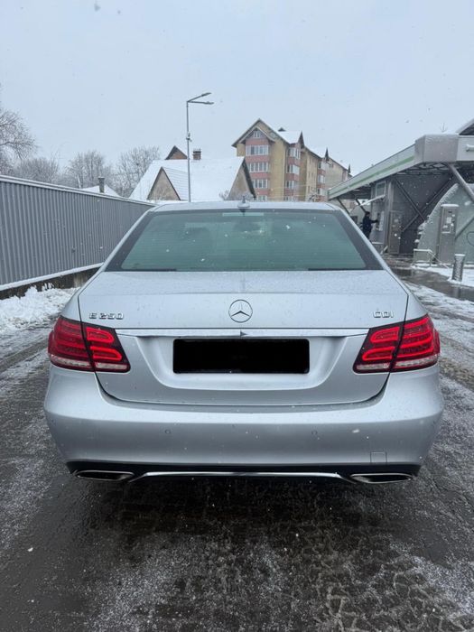 Задня ляда кришка багажника   мерседес w212 рестайлінг