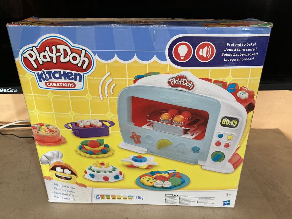 Jogo de brincar as cozinhas muito giro