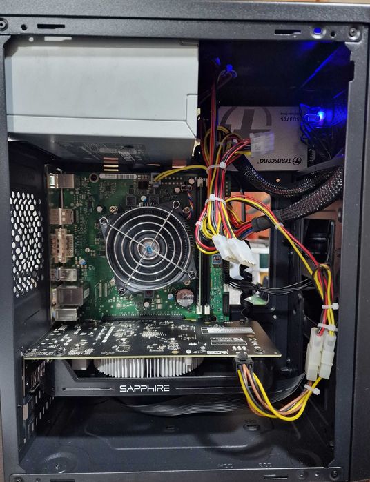 Системник 1151 сокет i7-6700/16gbDDR4/256 ssd/RX560 4gb DDR5