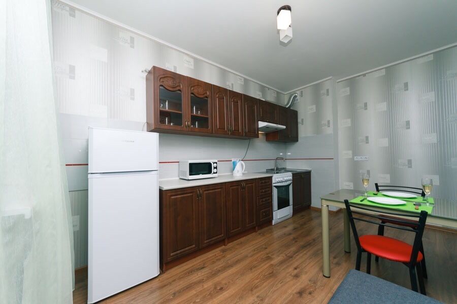 Киев,посуточно/почасово,Позняки,Драгоманова.не дорого,Своя .-9-555.biz.ua