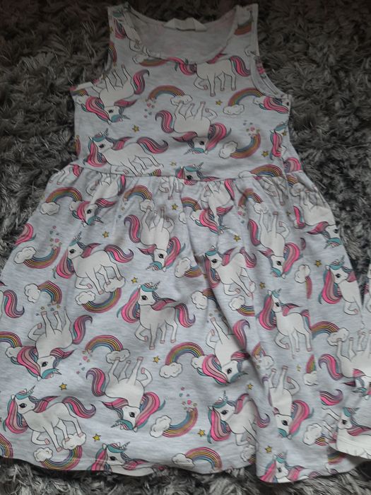 Sukienki H&M 122/128 6-8 lat Bliźniaczki, dla bliźniaczek