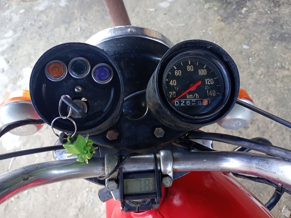 Продам мотоцикл минск 125