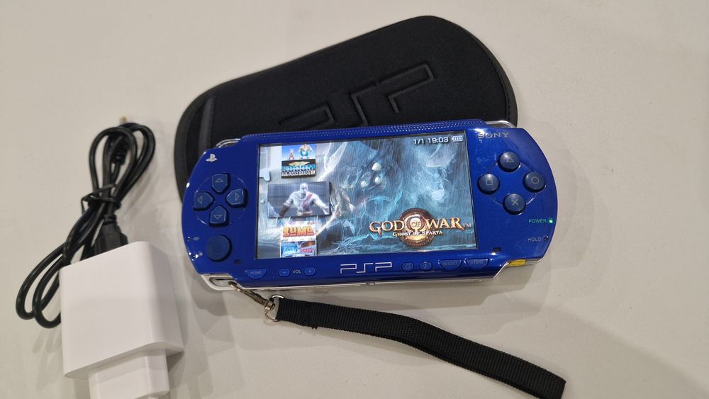 Япония. Sony PSP 64гиг с играми 130шт