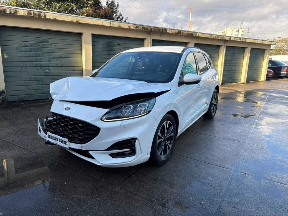 FORD KUGA 1.5 Ecoboost ST-LINE Gasolina