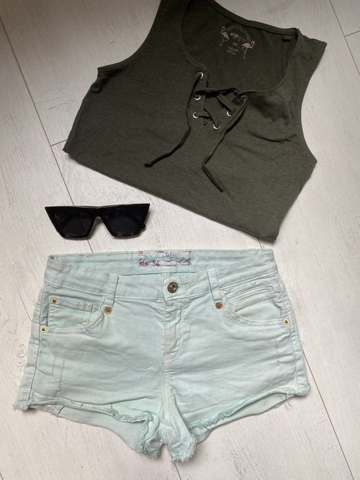 Miętowe spodenki bershka bawełna