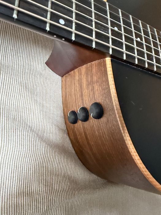 Taylor AD17e Blacktop - American Dream Series (Made in USA)