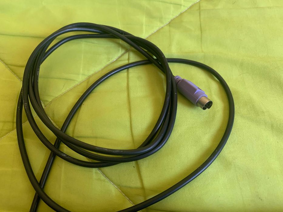 Teclado + Colunas Logitech