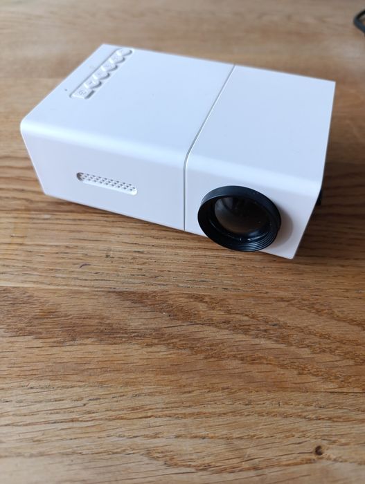 Przenośny Mini Projektor + kabel MHL