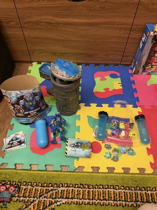 Ігровий набір MrBeast Lab Станція перетворення Пантера стелс