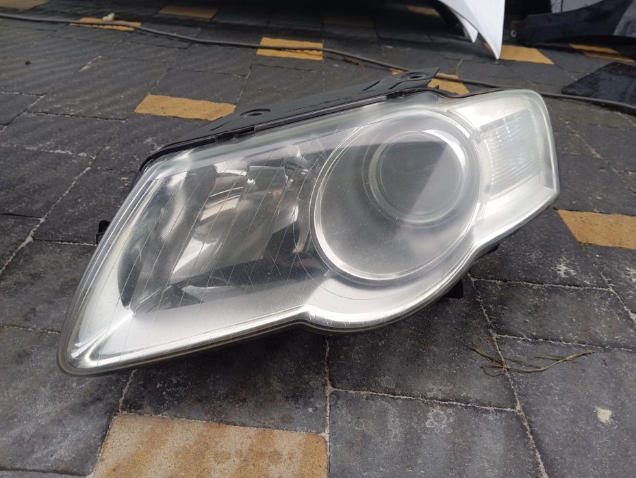 Фара пасат б 6 звичайні права і ліва