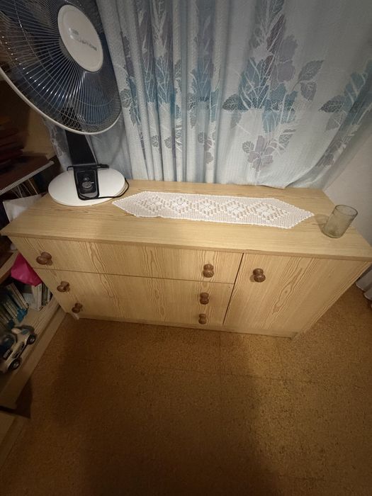 Cama de casal em ferro com moveis