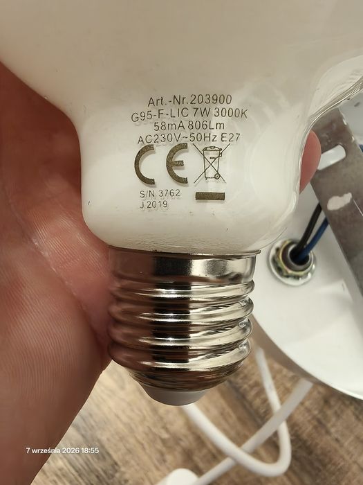 Lampa sufitowa Alfa Tango White wraz z żarówkami