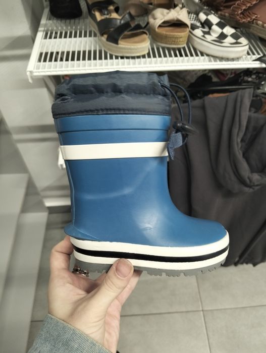 Резинові сапожки нові!!!