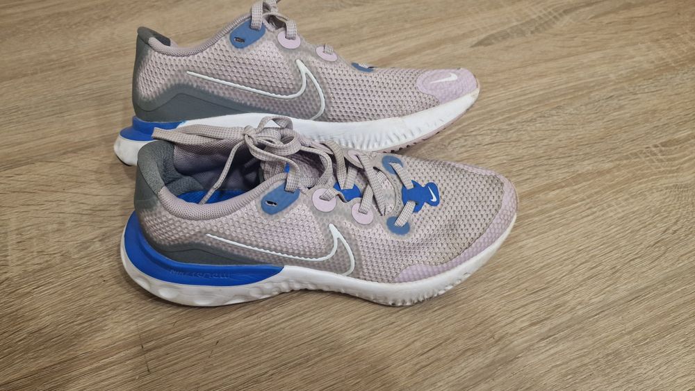 Nike Renew-36 , senhora