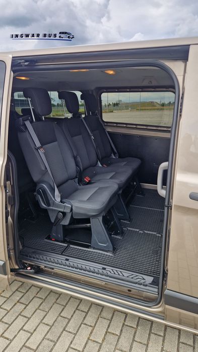 Wynajem busa, wynajem busów 9 osobowych,  przewóz osób,  transfery