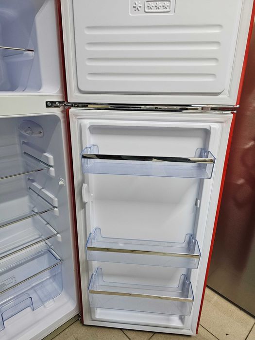 Lodówka retro AMICA KGC15630R | 144cm | 206L | Czerwona | gw3mce