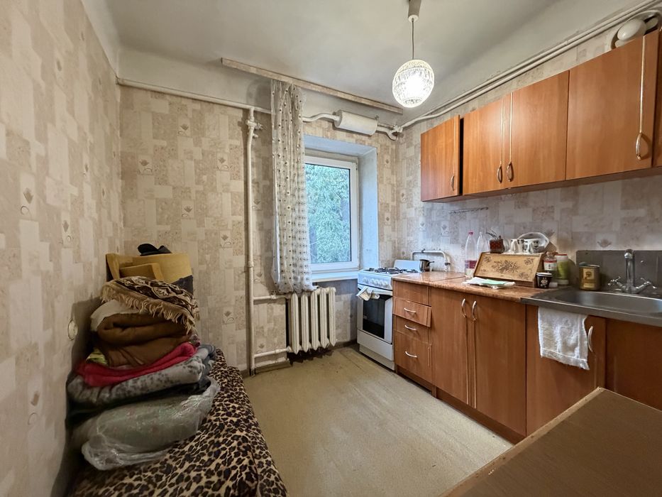 Продаж квартири 2 кім. по вул. Глібова ( без комісії)