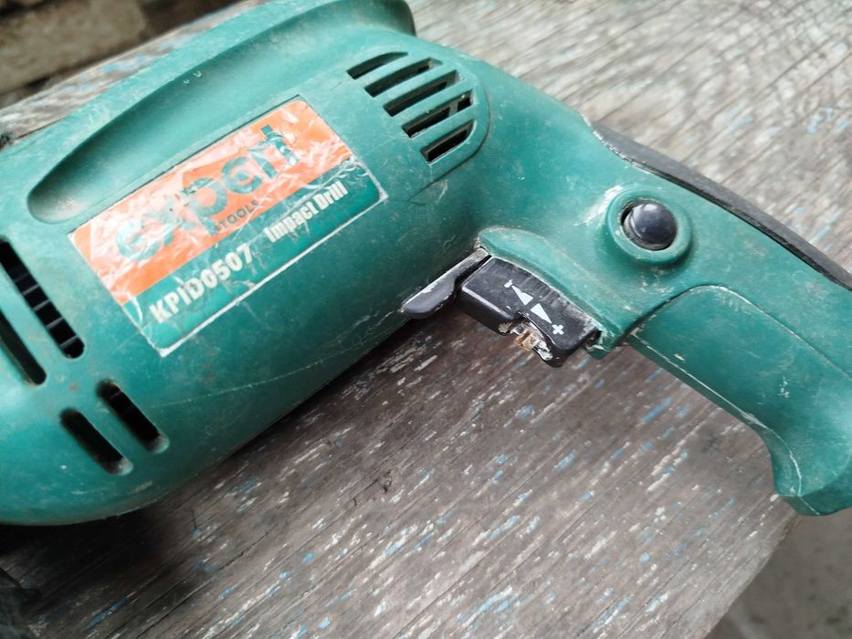 Дрель Expert 600 Ватт