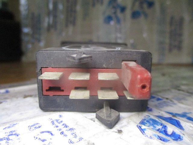 Botão / interruptor aquecimento de bancos VOLKSWAGEN Passat (3B2)