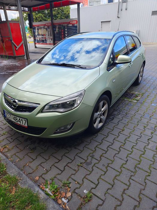 Opel Astra J 1.7
