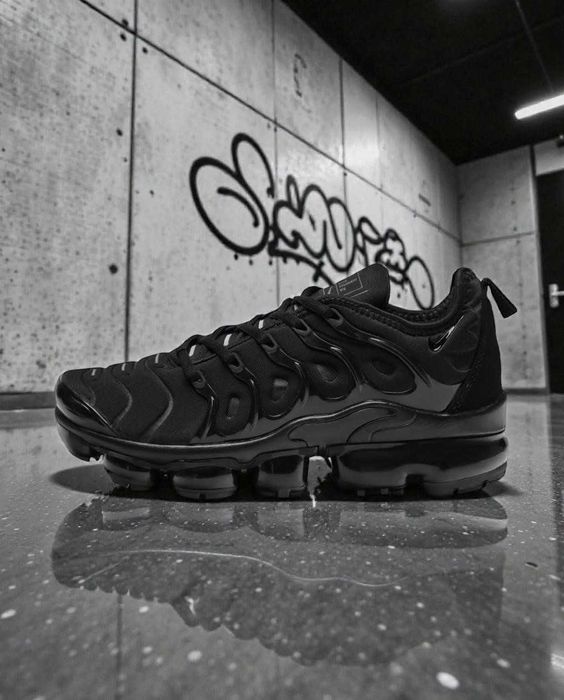 БЕЗ ПЕРЕДОПЛАТИ‼️ Nike Air VaporMax Plus Triple Black Найк Аир Вапорма