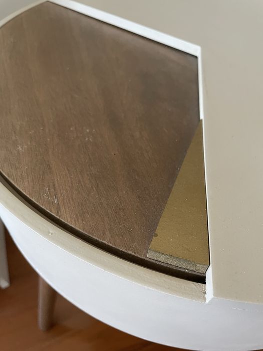 Mesa apoio e decoração