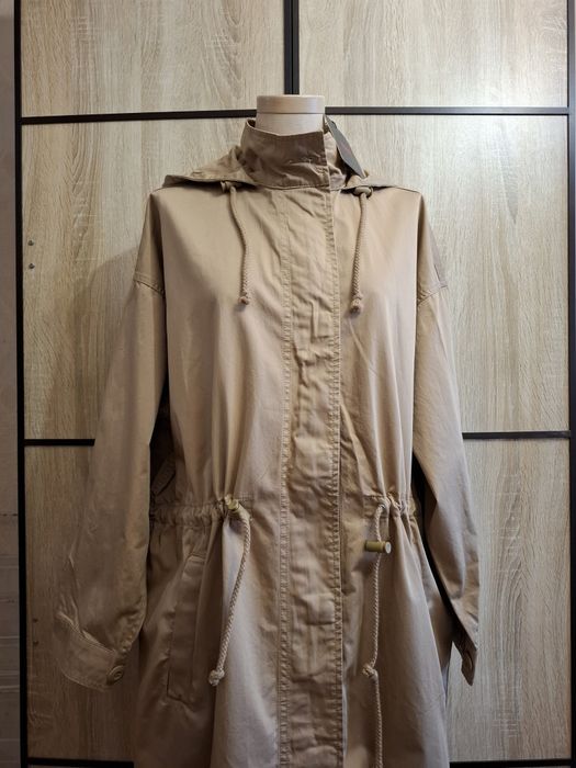 Плащ парка  женский Levi's
