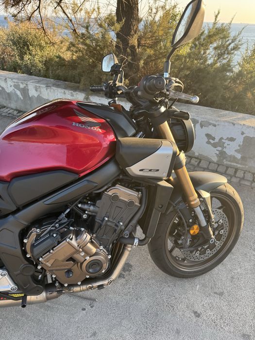 Honda CB650R Akrapovic