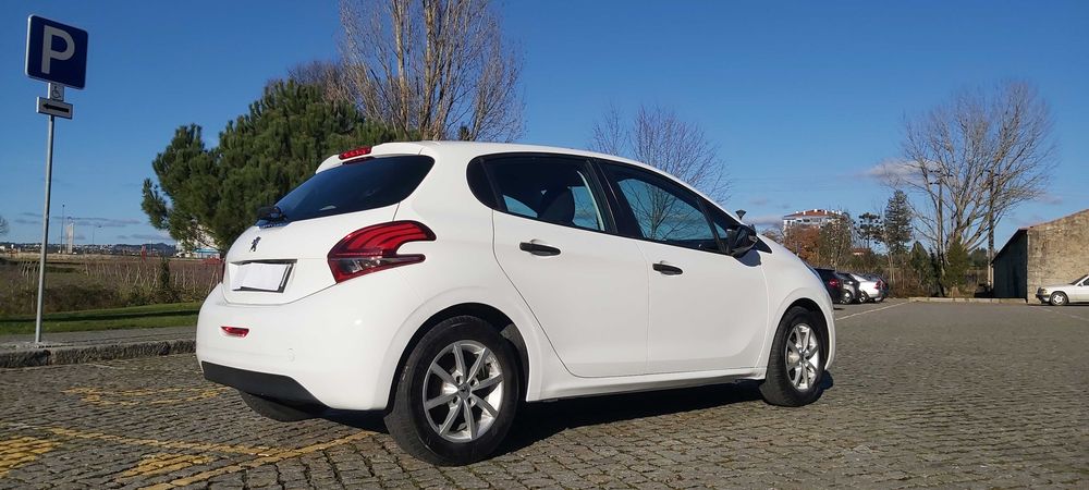Peugeot 208 1.2 80000km 2017