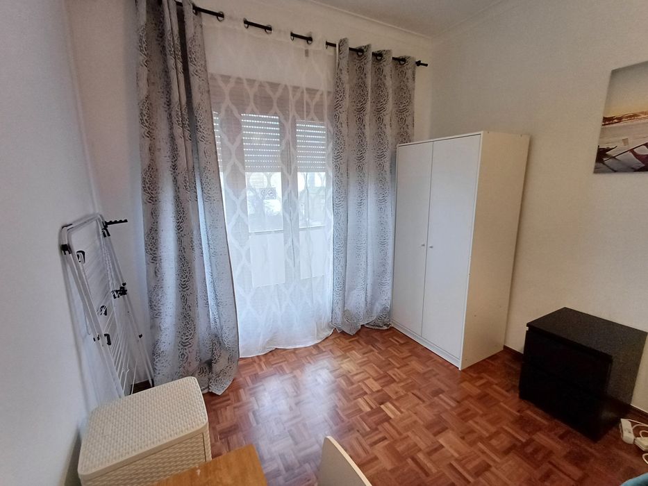 Quarto Individual centro de Setúbal.