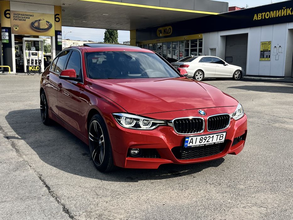 BMW 3 Series 2018 VIN WBA8D9C59JEM32509 фото оголошення 4 з 24