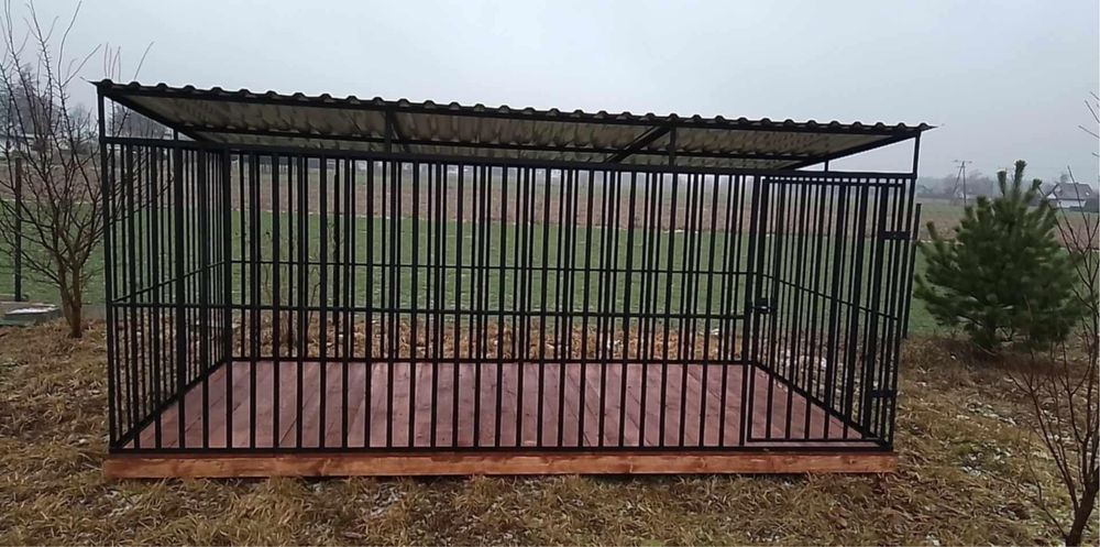 Dzien dobry mam na sprzedaz kojec solidny trwaly 3,5x2m