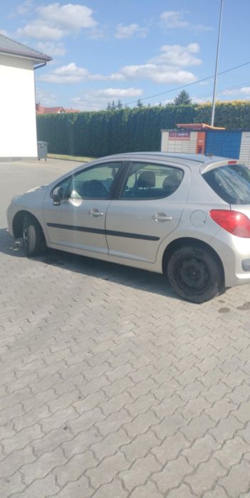 Sprzedam Peugeot 207