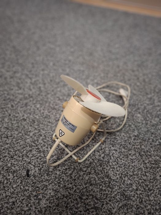 PREDOM MATRIX Wiatrak biurkowy PRL super stan sprawny