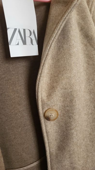 Zara пальто для дівчинки