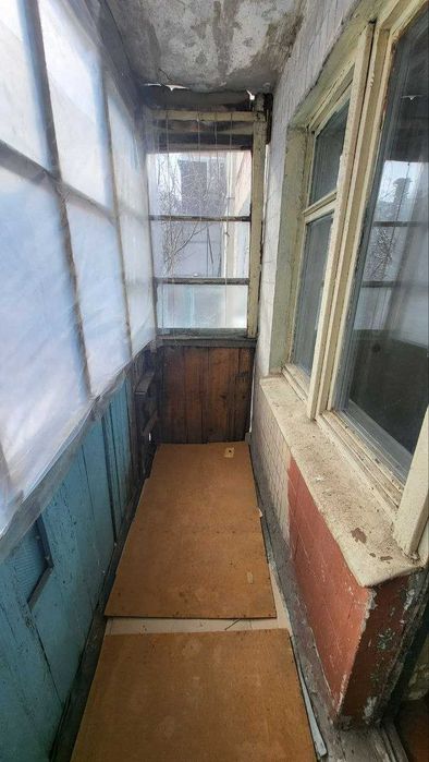 Продам 1 к квартиру, пр. Л. Ландау, коммунальный рынок