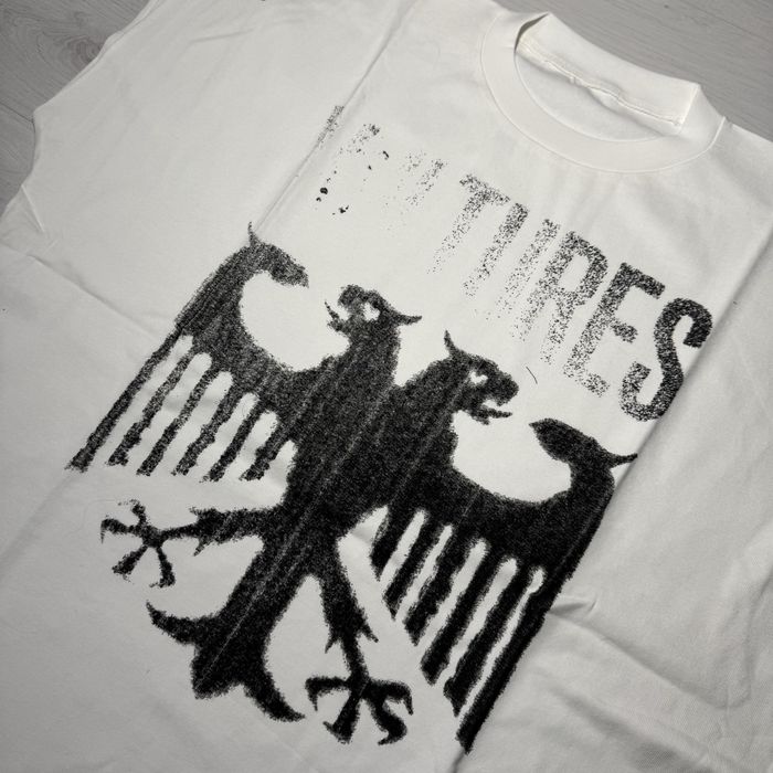Vultures T-Shirt Black / White Kanye West Черные Псы