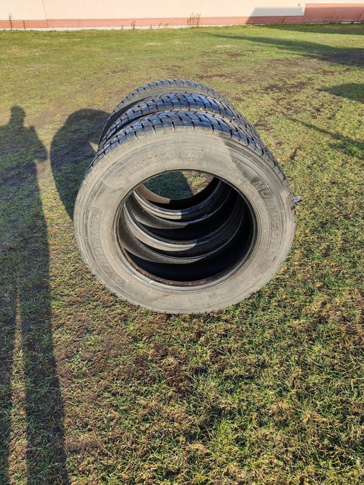 Opony do samochodu ciezarowego 295/60/R22,5