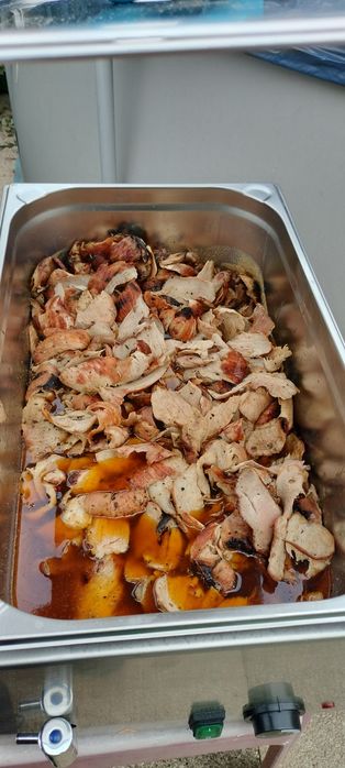 Porco no espeto Gaia