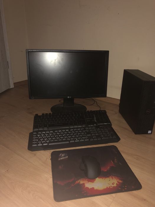 Sprawny w 100% komputer dell (potrzebuje na prezent na swieta)