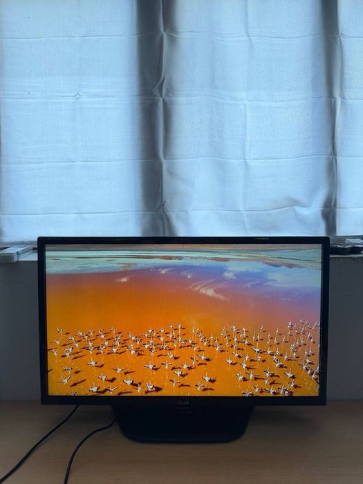 Телевізор LG — 32″ / HD Ready / без Smart TV