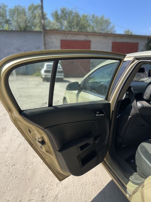 Продам Opel Astra H 1.7 Дизель Обмен